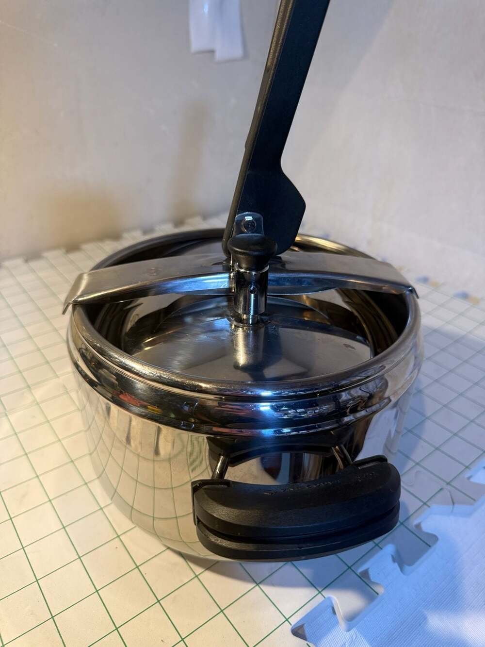Lagostina La Classica Pressure Cooker, 22 cm, 5 L, 18/10 Stainless Steel